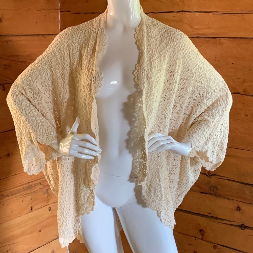 Moda International (Victoria Secret) Shrug/Sweater